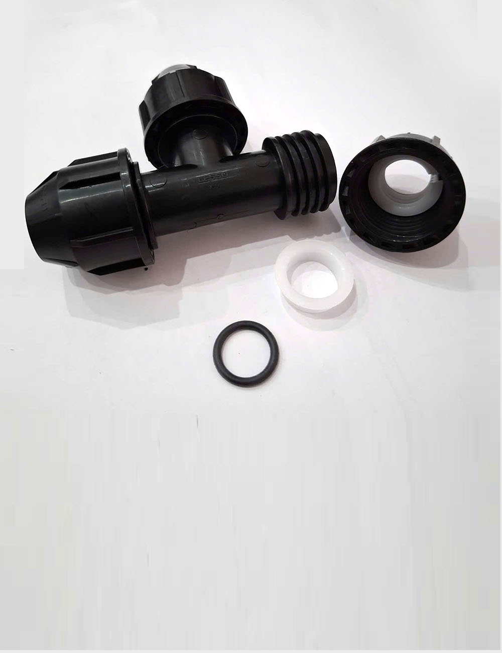 Tê đều HDPE vặn ren